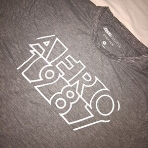 AERO Aeropostale Long Sleeve Gray Stretch Graphic‎ T-Shirt Mens Medium